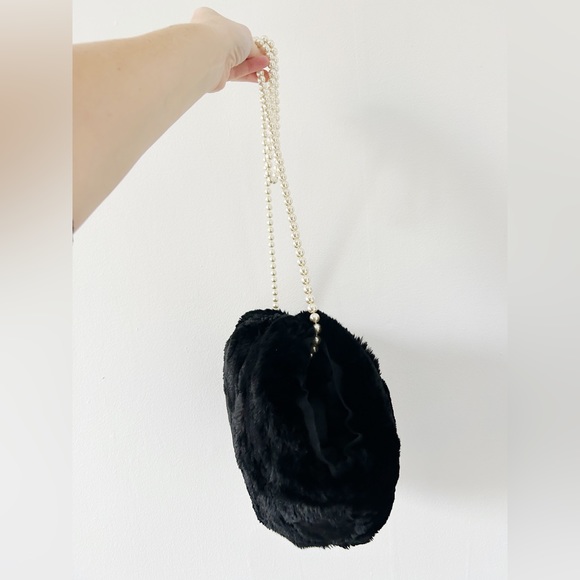 Vintage hand warmer, muff, fanny pack if you add a belt genuine fur - Picture 6 of 7